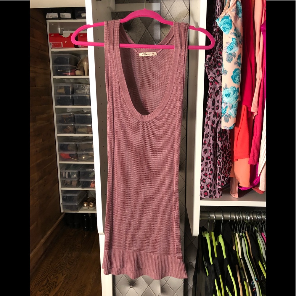 Mauve tank with knitted look